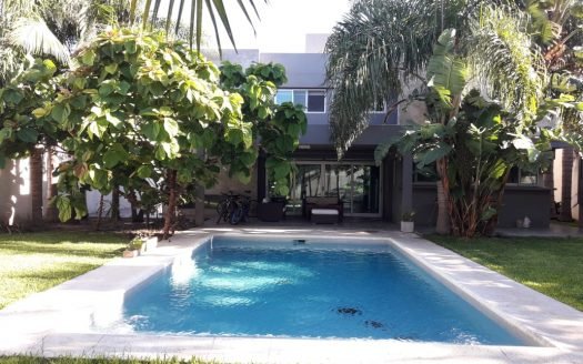 Casa Quinta en venta – zona residencial de Bernal, Quilmes, Pcia de Buenos Aires