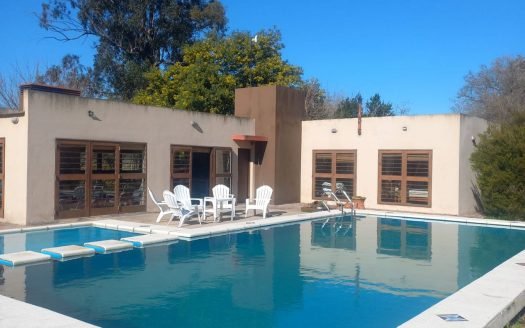 Jasale Vende Casa quinta en R. Payró, Magdalena, Bs As.