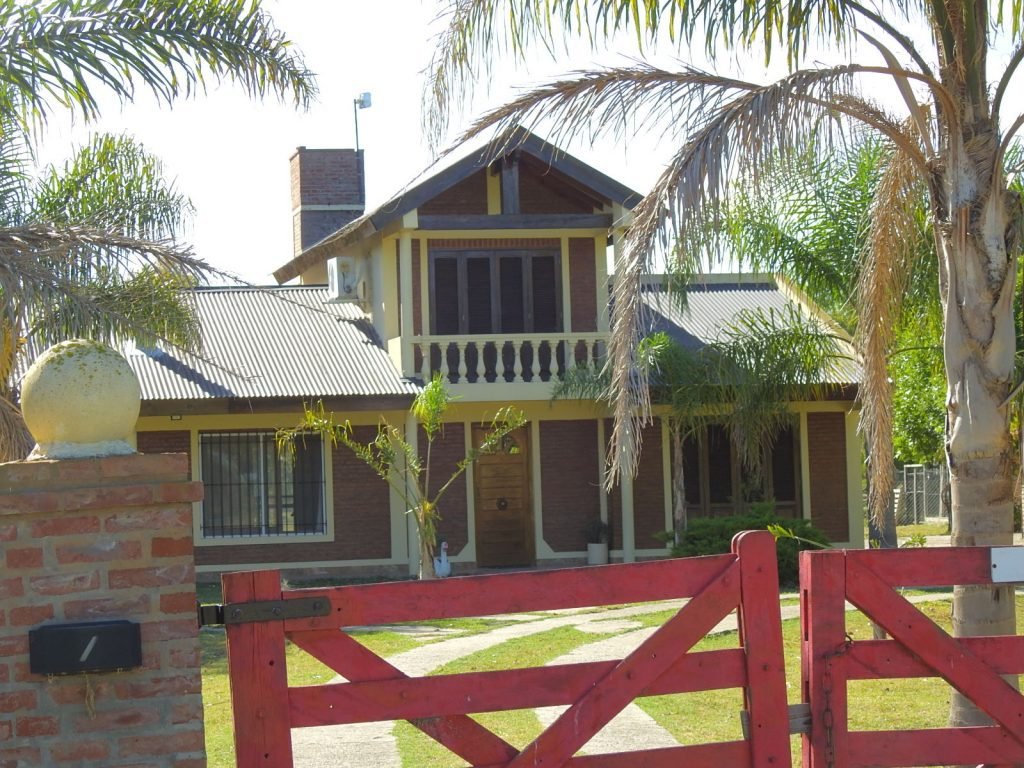 Casa + deptos en Atalaya